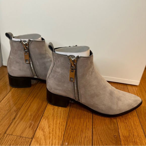Dolce Vita Marra Boots in Smoke Grey Suede Zipper Booties with Zippers — Size 6 - Picture 7 of 9